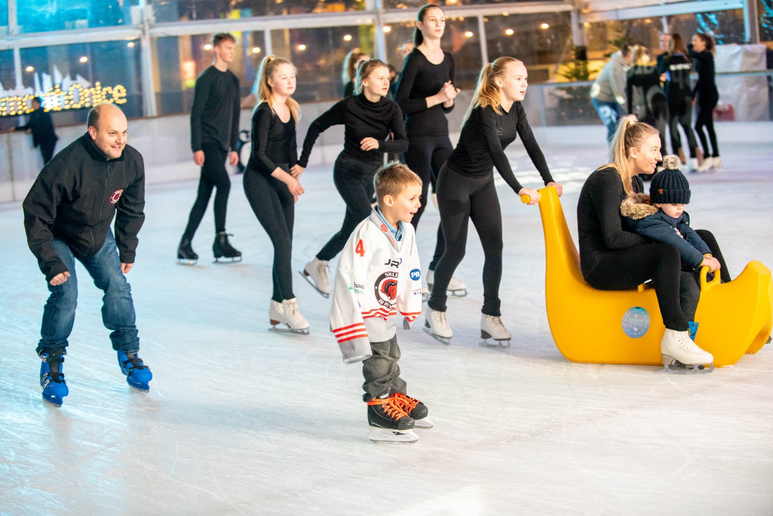 Groups Portsmouth On Ice
